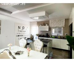 CASA CON TERRENO EN ALQUILER
