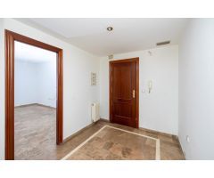 ? VENTA DE PISO EN PLAZA EINSTEIN – GRANADA ?