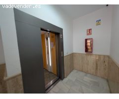 SE VENDE PISO CON PLAZA DE GARAJE EN PARADOR DE HORTICHUELAS (ROQUETAS DE MAR)