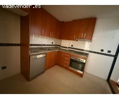 SE VENDE PISO EN RESIDENCIAL PUERTA DE ACAZABA II.