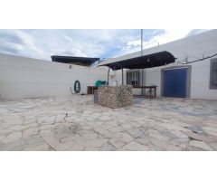 ¡¡ENCANTADORA CASA CUEVA EN LA ROMANA EN ALQUILER CON OPCIÓN A COMPRA!!