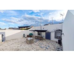 ¡¡ENCANTADORA CASA CUEVA EN LA ROMANA EN ALQUILER CON OPCIÓN A COMPRA!!