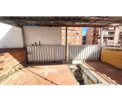 ¡¡CASA ADOSADA CON TERRAZA!!