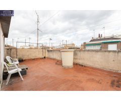 Increíble ático dúplex a reformar en zona Alhamar