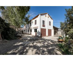Casa con terreno en Venta en Churriana de la Vega, Granada