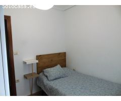 SE ALQUILA PISO EN ZONA CENTO -CÁCERES-