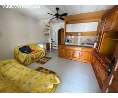 Chalet adosado cerca de la Laguna Rosa de Torrevieja por solo 110.000€