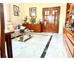 Oportunidad en Encinarejo. Casa de 2 plantas con terraza, 2 trasteros y cochera