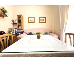Oportunidad en Encinarejo. Casa de 2 plantas con terraza, 2 trasteros y cochera
