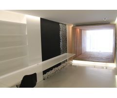 Se vende (o alquila) oficina en edificio de oficinas con ascensor en Reina Victoria!!!