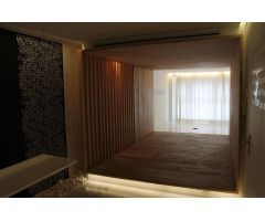 Se vende (o alquila) oficina en edificio de oficinas con ascensor en Reina Victoria!!!