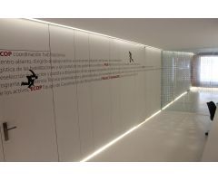 Se vende (o alquila) oficina en edificio de oficinas con ascensor en Reina Victoria!!!