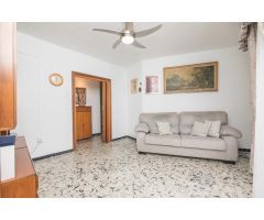 Se alquila piso de 3 habitaciones y balcón junto Ceu y Puente de la Virgen!!