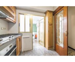 Se alquila piso de 3 habitaciones y balcón junto Ceu y Puente de la Virgen!!