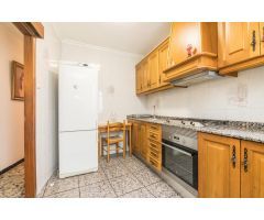 Se alquila piso de 3 habitaciones y balcón junto Ceu y Puente de la Virgen!!