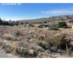 Se vende terreno tras Restaurante Montesol de 6.000 metros cuadrados entre chalets!!!