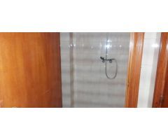 ¿Quieres poner un bar? te lo ponemos fácil con éste local comercial en Novelda sito junto a colegio