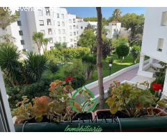 APARTAMENTO IDEAL EN URBANIZACION CERRADA CON JARDINES Y PISCINA EN COSTA OESTE