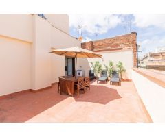 Lujosa vivienda amplia y reformada con terraza privada