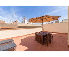 Lujosa vivienda amplia y reformada con terraza privada