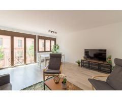 Lujosa vivienda amplia y reformada con terraza privada