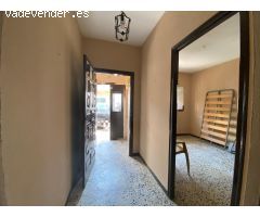 Vivienda en planta baja con garaje privado en Los Barrios