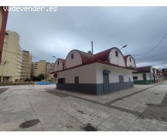 ESTUPENDO LOCAL EN SACRA