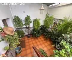 CASA EN PLANTA BAJA EN EL PALMARILLO