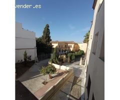 VIVIENDA EXCLUSIVA FRENTE AL AYUNTAMIENTO