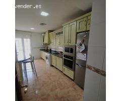 VIVIENDA EXCLUSIVA FRENTE AL AYUNTAMIENTO