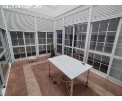 VIVIENDA EXCLUSIVA FRENTE AL AYUNTAMIENTO