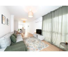 ¡Bienvenidos al oasis de tranquilidad y estilo en el corazón de Málaga!
