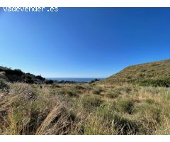 PRECIOSA PARCELA SEGREGABLE CON VISTAS DESPEJADAS AL MAR: