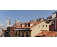 GESPAIN ACTIVIDADES INMOBILIARIAS OFRECE PISO EN CASCO HISTÓRICO.