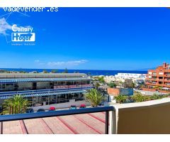 Apartamento con vistas al mar en venta en Palm Mar, complejo residencial La Arenita.
