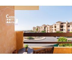 **Apartamento duplex de lujo con vistas al mar y al golf**