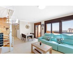 **Apartamento duplex de lujo con vistas al mar y al golf**