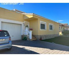 Bonito chalet type bungalow, Panoramica 18 holes golf course in San Jordi.