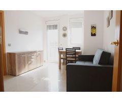 Piso en venta en Deltebre con piscina comunitaria y plaza de parking