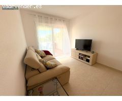 Espectacular Apartamento de 2 Dormitorios Dobles, 2 Baños, Terraza de 18 m2, Parking y Piscina.