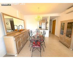 Espectacular Apartamento de 2 Dormitorios Dobles, 2 Baños, Terraza de 18 m2, Parking y Piscina.