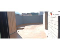 PRECIOSO APARTAMENTO CON TERRAZA DE 32 METROS