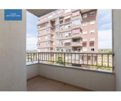 PISO SEMINUEVO EN URBANIZACIÓN CON PISCINA EN ALQUILER EN ELCHE ZONA PLAZA CASTILLA