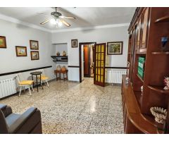 CASA DE PUEBLO EN EL CENTRO DE EL VENDRELL  !!!!!!!