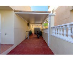 Casa en Venta en San Miguel de Salinas, Alicante
