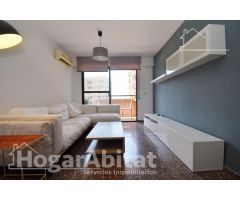 AMPLIO Y LUMINOSO EN RESIDENCIAL CON JARDÍN, GARAJE Y PISCINA