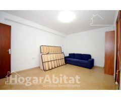 ¡OPORTUNIDAD DE INVERSIÓN! MUY AMPLIO Y LUMINOSO EN ZONA CÉNTRICA