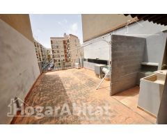¡OPORTUNIDAD DE INVERSIÓN!  EDIFICIO DE 3 ALTURAS CON LOCAL COMERCIAL Y TERRAZA