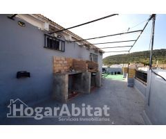 AMPLIO ÁTICO CON TERRAZA EN EL PLENO CENTRO 