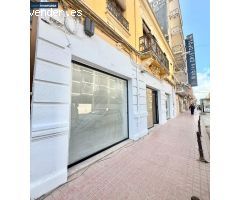Local comercial reformado de 274m2 en edificio modernista en zona Menendez y Pelayo de Alfafar.
